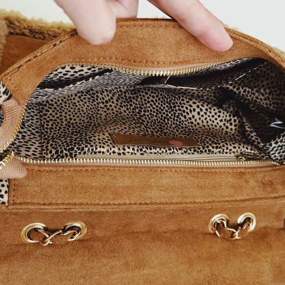 NWT - Luxe Sherpa Faux Fur Trim Chain Shoulder Bag - Brown/Tan - Picture 4 of 8